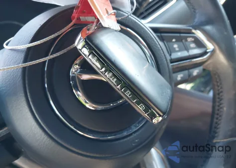 2021 Mazda Cx-5 Signature z USA, uszkodzony, nr VIN JM3KFBEY4M0400545